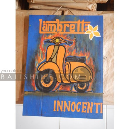 Balishine: Your natural source of indonesian handicraft presents in its Home Decor collection the Wall Frame:17SUA507630:This wall frame is produced in indonesia and made from albasia wood.  other colors available.
